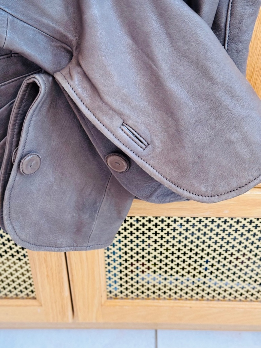 New Mackage Leather Jacket Colour is listed as Oatmeal on tag M - Picture 11 of 13